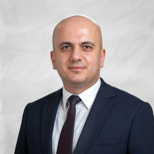 Dr. Azar Abizada